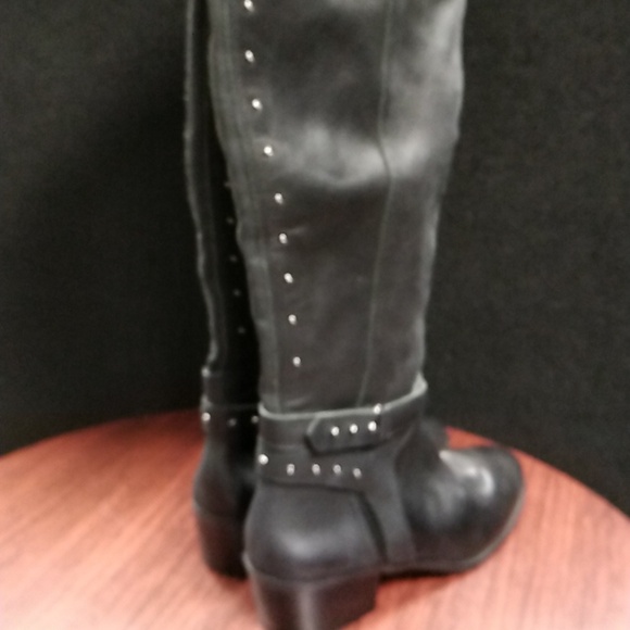 Vince Camuto VC-Bestant Black Leather Over Knee Boots - Size 11M - Picture 3 of 3